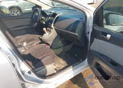 2011 Nissan Sentra 2.0S from USA, damaged, VIN 3N1AB6AP2BL621147